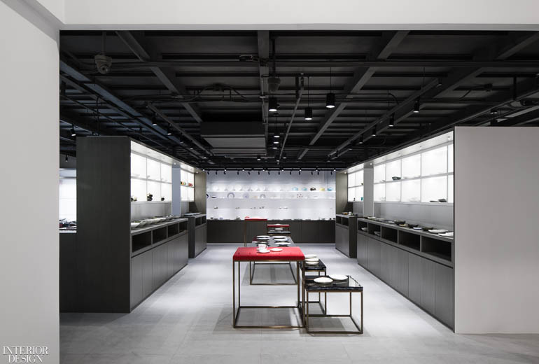 陶瓷公司黑白极简办公室设计：上海国际总部