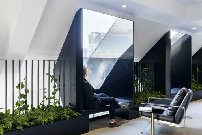 互联网公司总部黑白极简风格办公室设计：伦敦Slack
