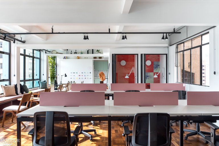建筑设计公司办公室设计：巴西毕业生合作和交流经验的空间